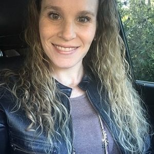 Meet your Posher, Annie